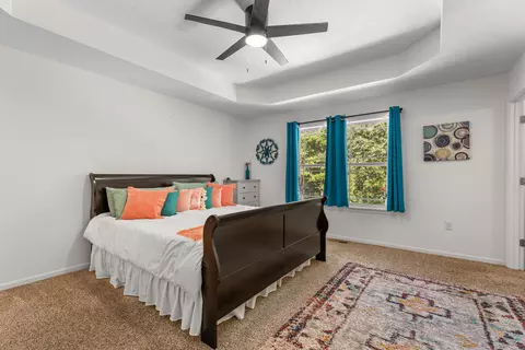 Bedroom - 525 Emory Creek Blvd, Branson, MO 65616 photo 2 of 10