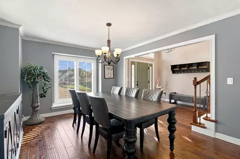 Dining - 2113 S Pin Oak Dr, Springfield, MO 65809 photo 1 of 3
