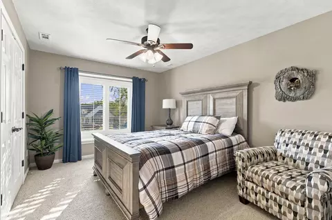 Bedroom - 2113 S Pin Oak Dr, Springfield, MO 65809 photo 2 of 4
