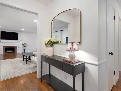 Entry Way - 2364 S Wallis Smith Blvd, Springfield, MO 65804 photo 1 of 1