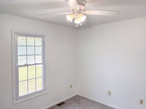Bedroom - 3651 S Meadowlark Ave, Springfield, MO 65807 photo 11 of 11