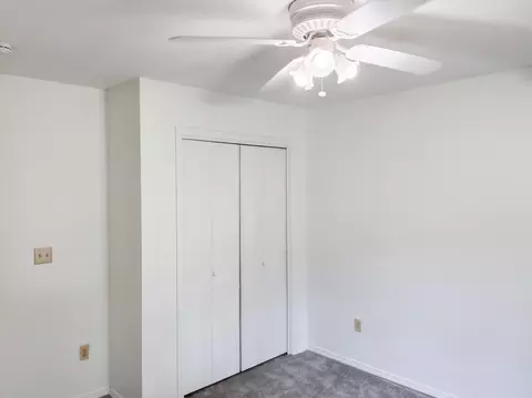 Bedroom - 3651 S Meadowlark Ave, Springfield, MO 65807 photo 8 of 11