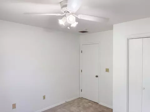 Bedroom - 3651 S Meadowlark Ave, Springfield, MO 65807 photo 7 of 11