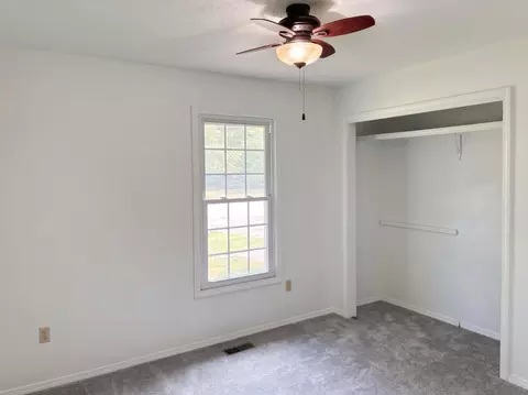 Bedroom - 3651 S Meadowlark Ave, Springfield, MO 65807 photo 6 of 11