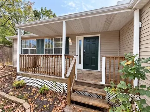 Exterior - 154 Brook Ct, Branson, MO 65616 photo 2 of 4