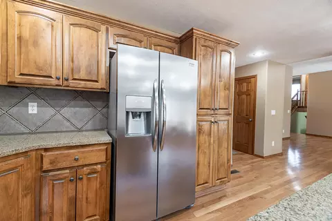 Kitchen - 2014 W Village Ter, Springfield, MO 65810 photo 5 of 5