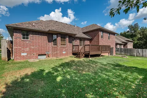 Exterior - 2014 W Village Ter, Springfield, MO 65810 photo 5 of 9