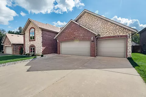 Exterior - 2014 W Village Ter, Springfield, MO 65810 photo 2 of 9