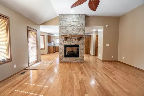 Living - 2014 W Village Ter, Springfield, MO 65810 photo 2 of 10