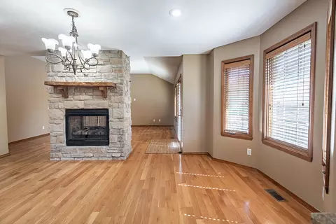 Living - 2014 W Village Ter, Springfield, MO 65810 photo 5 of 10
