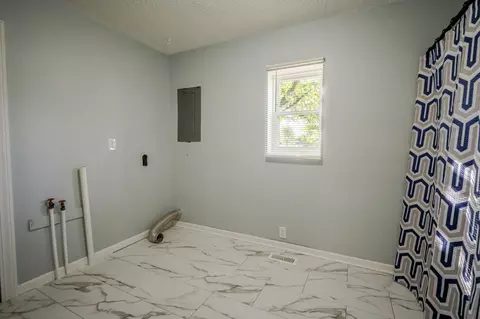 Other - 39 W Springfield St, Aurora, MO 65605 photo 1 of 7