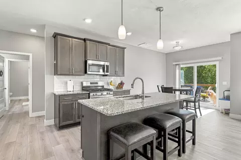 Kitchen - 1406 E Command Ct, Nixa, MO 65714 photo 1 of 8