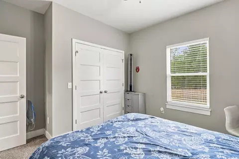 Bedroom - 1406 E Command Ct, Nixa, MO 65714 photo 5 of 9