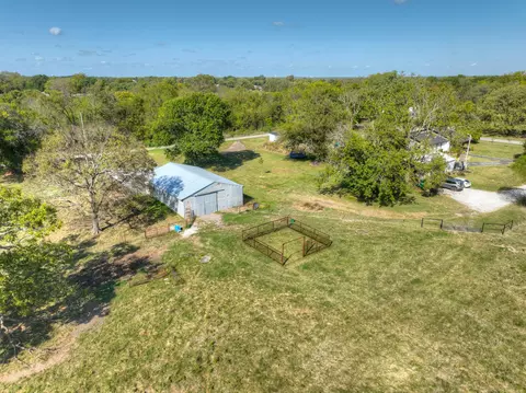 View/Area - 2256 E 15th St, Carthage, MO 64836 photo 7 of 8