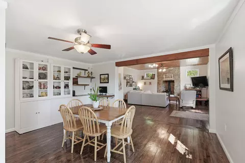 Dining - 2256 E 15th St, Carthage, MO 64836 photo 1 of 4