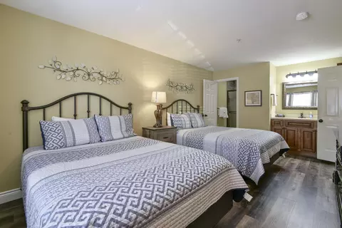 Bedroom - 200 Golfview Dr #C7, Branson, MO 65616 photo 2 of 6