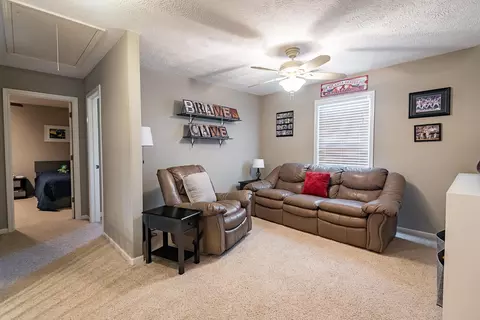 Entry Way - 4406 N 8th St, Ozark, MO 65721 photo 6 of 6