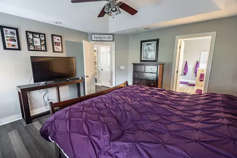 Bedroom - 4406 N 8th St, Ozark, MO 65721 photo 3 of 8