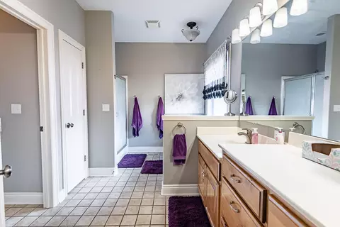 Bath - 4406 N 8th St, Ozark, MO 65721 photo 2 of 5