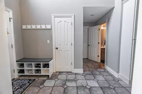 Entry Way - 4406 N 8th St, Ozark, MO 65721 photo 2 of 6