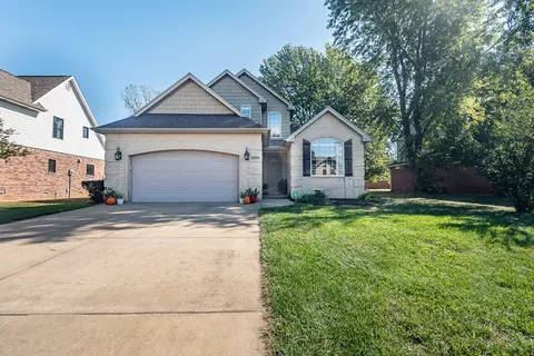 Exterior - 4406 N 8th St, Ozark, MO 65721 photo 2 of 7