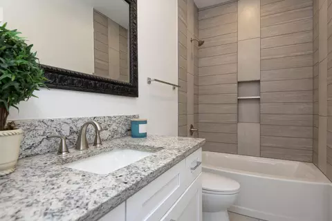 Bath - 2946 W Olive St, Springfield, MO 65802 photo 2 of 2
