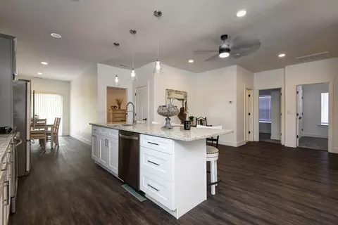 Other - 2946 W Olive St, Springfield, MO 65802 photo 4 of 6