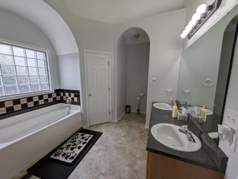 Bath - 802 E Current Dr, Ozark, MO 65721 photo 1 of 5
