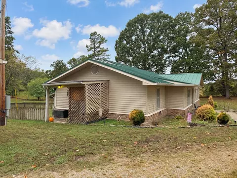 Exterior - 1054 County Road 6160, Dora, MO 65637 photo 4 of 14
