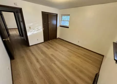 Bedroom - 2052 S Barcliff Ave, Springfield, MO 65804 photo 2 of 2