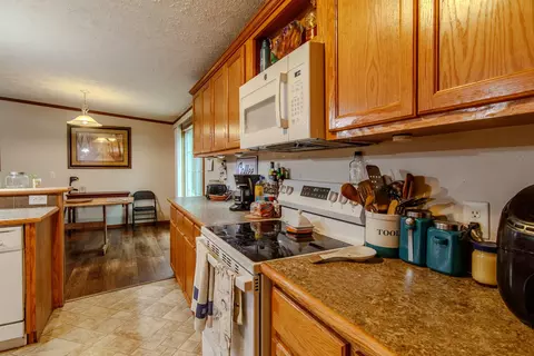 Kitchen - 3389 S 198th Rd, Goodson, MO 65663 photo 4 of 4