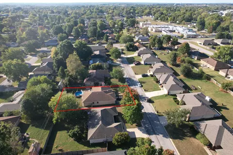 View/Area - 410 Spruce Ave, Nixa, MO 65714 photo 9 of 10