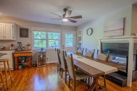 Dining - 2546 S Chapel Dr, Springfield, MO 65809 photo 1 of 1
