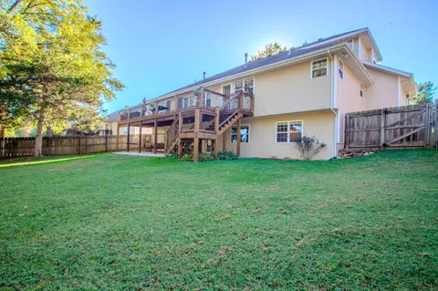 Exterior - 2546 S Chapel Dr, Springfield, MO 65809 photo 6 of 6
