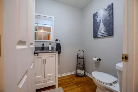 Bath - 2546 S Chapel Dr, Springfield, MO 65809 photo 1 of 5
