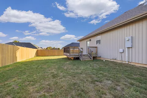 Exterior - 1910 E Whetstone Dr, Ozark, MO 65721 photo 5 of 10