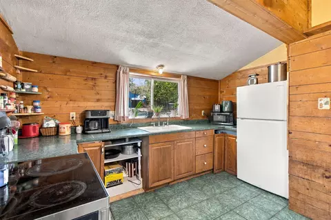 Kitchen - 20619 Lawrence 2048, Everton, MO 65646 photo 3 of 3