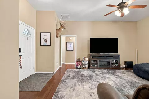 Entry Way - 2107 S Fisk Ave, Springfield, MO 65807 photo 2 of 2