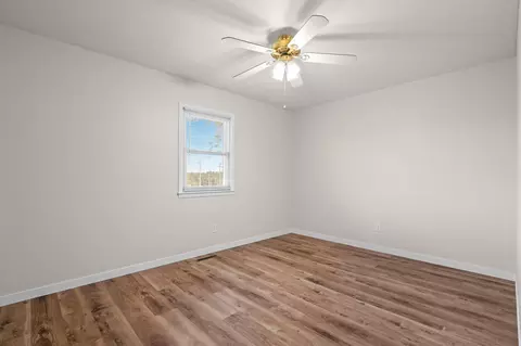 Bedroom - 805 N 12th St, Ozark, MO 65721 photo 5 of 6