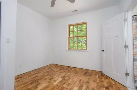 Bedroom - 1665 N State Hwy 125, Rueter, MO 65744 photo 4 of 6