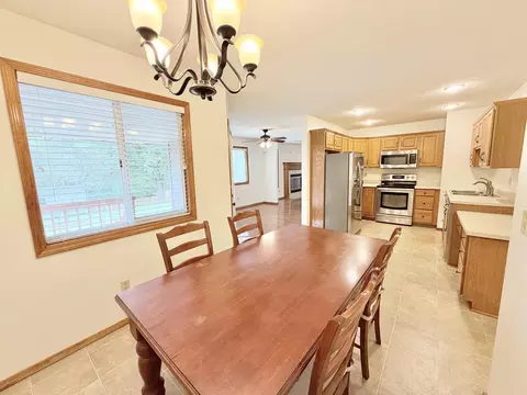 Dining - 4210 S Mentor Ave, Springfield, MO 65804 photo 2 of 2