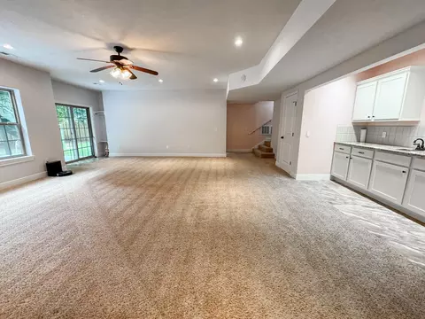 Living - 5618 E Pearson Pkwy, Strafford, MO 65757 photo 6 of 7