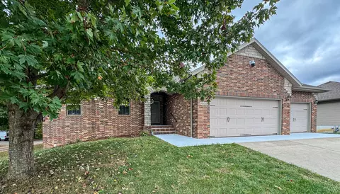 Exterior - 5618 E Pearson Pkwy, Strafford, MO 65757 photo 2 of 16