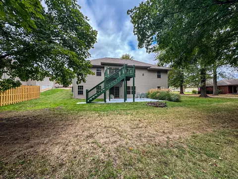 Exterior - 5618 E Pearson Pkwy, Strafford, MO 65757 photo 6 of 16