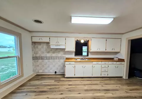 Kitchen - 314 E Jackson St, Marshfield, MO 65706 photo 1 of 1