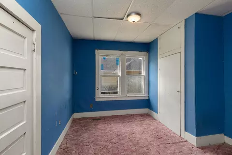 Bedroom - 309 Jasper St, Aurora, MO 65605 photo 3 of 4