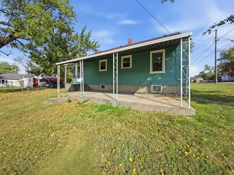 Exterior - 2303 N Farmer Ave, Springfield, MO 65803 photo 10 of 10