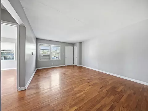 Living - 1738-1742 S Montebello Ave, Springfield, MO 65807 photo 8 of 8