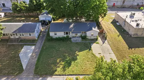 View/Area - 1738-1742 S Montebello Ave, Springfield, MO 65807 photo 1 of 4