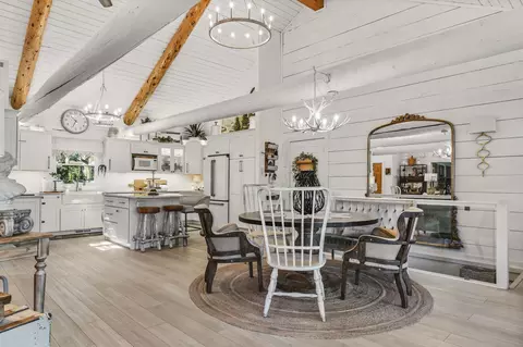 Dining - 25643 Kings River Rd, Shell Knob, MO 65747 photo 1 of 3